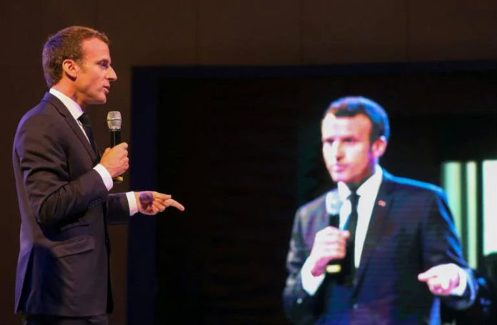 Macron appelle à Lagos les Africains “à réussir en Afrique”