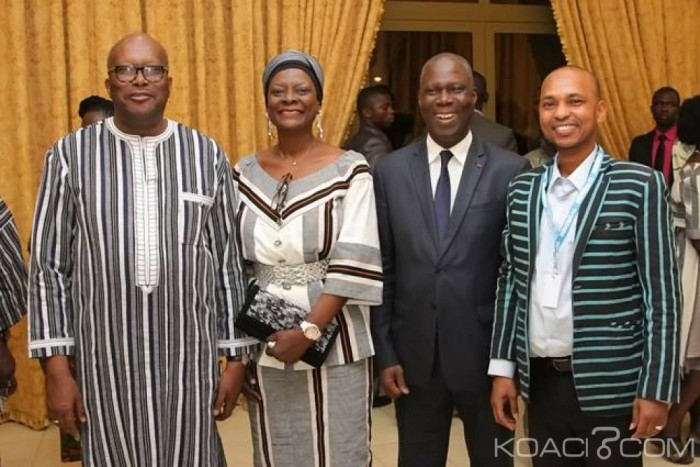 Burkina Faso: «La Forêt du Niolo» , un film dénonçant l’accaparement des terres, reçoit le président Kaboré