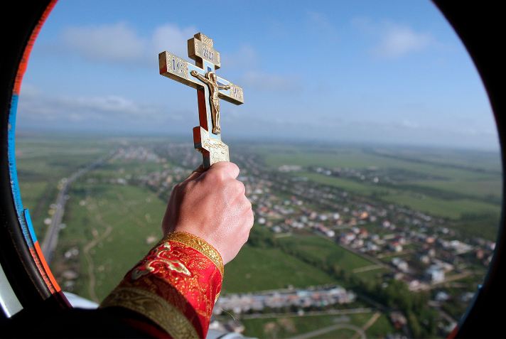 Avec l’aide de Dieu! Ce que font bénir les Russes