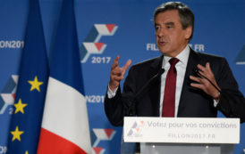 Sondage: 76% des Français pas convaincus par la défense de François Fillon