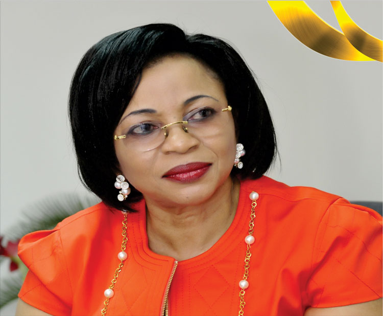 Folorunsho Alakija, de fashion designer à la femme africaine la plus riche