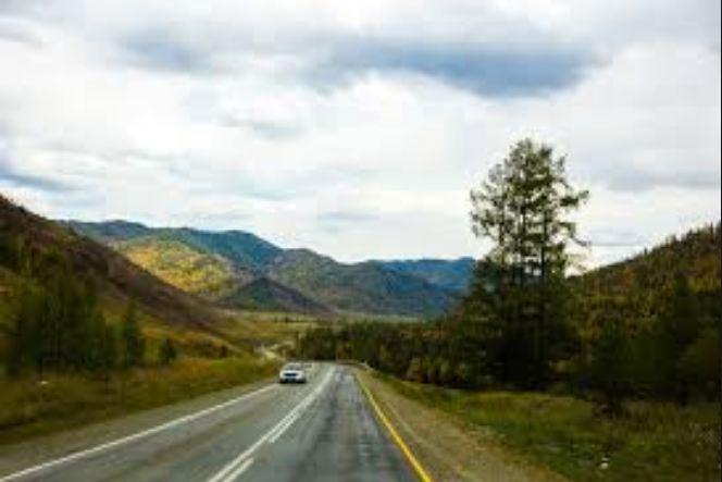 La route de la Tchouïa, l’une des plus belles au monde