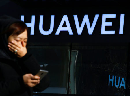 La justice américaine accuse Huawei d’avoir offert des primes à ses employés selon la qualité des informations secrètes volées