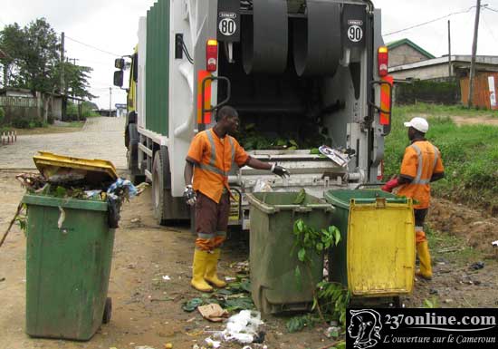 Assainissement : Business autour du ramassage des ordures ménagères à Yaoundé