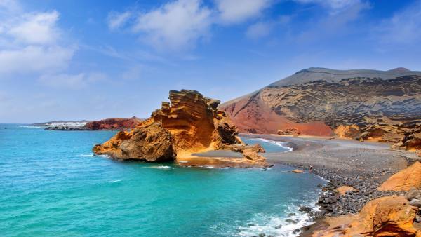 Le Front Polisario met en garde les investisseurs touristiques des Îles Canaries