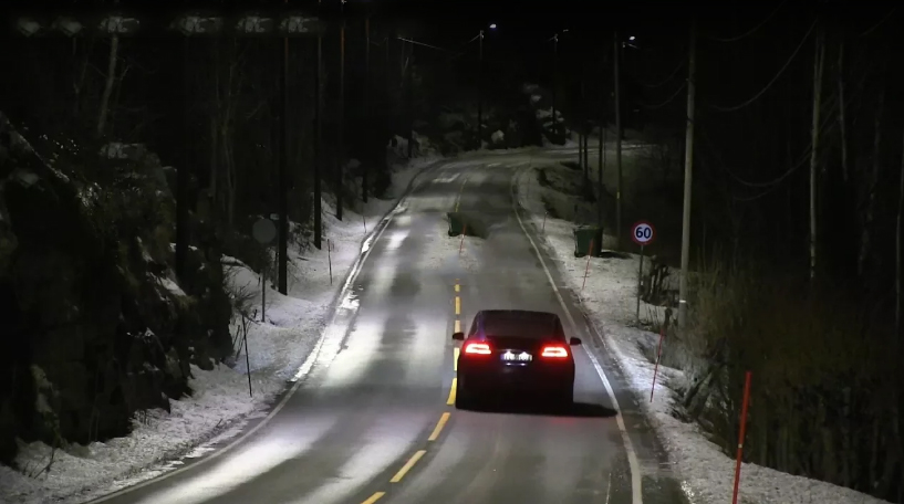 La Norvège teste des routes qui s’éclairent lors du passage des voitures