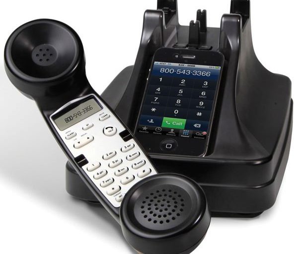 Namibie: Un élève de 19 ans invente un téléphone sans fil, sans SIM, sans batterie, ni crédit voici les details de son invention