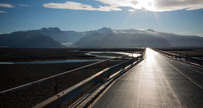 Les « ponts en plastique » : une solution économique et efficace pour lutter contre les risques climatiques