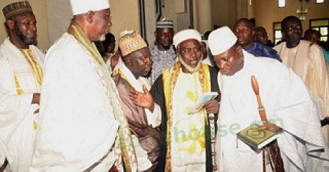 Gambie – Des Imams Et Évêques Reçus Par Jammeh