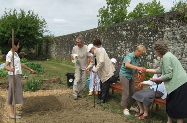 Jardinothérapie : un jardin qui aide à mieux vieillir