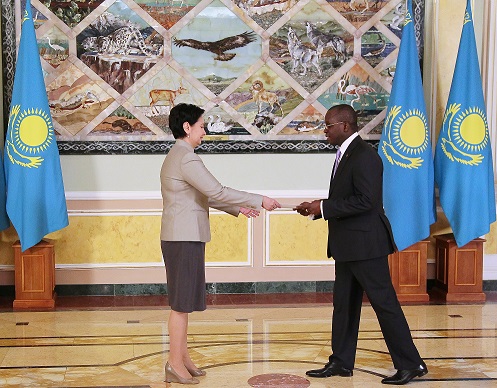 Diplomatie : Le Burkina représenté au Kazakhstan