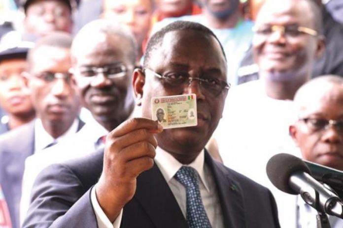 Présidentielles 2019 : Macky Sall adopte un système de parrainage qui va éliminer certains « petits » adversaires