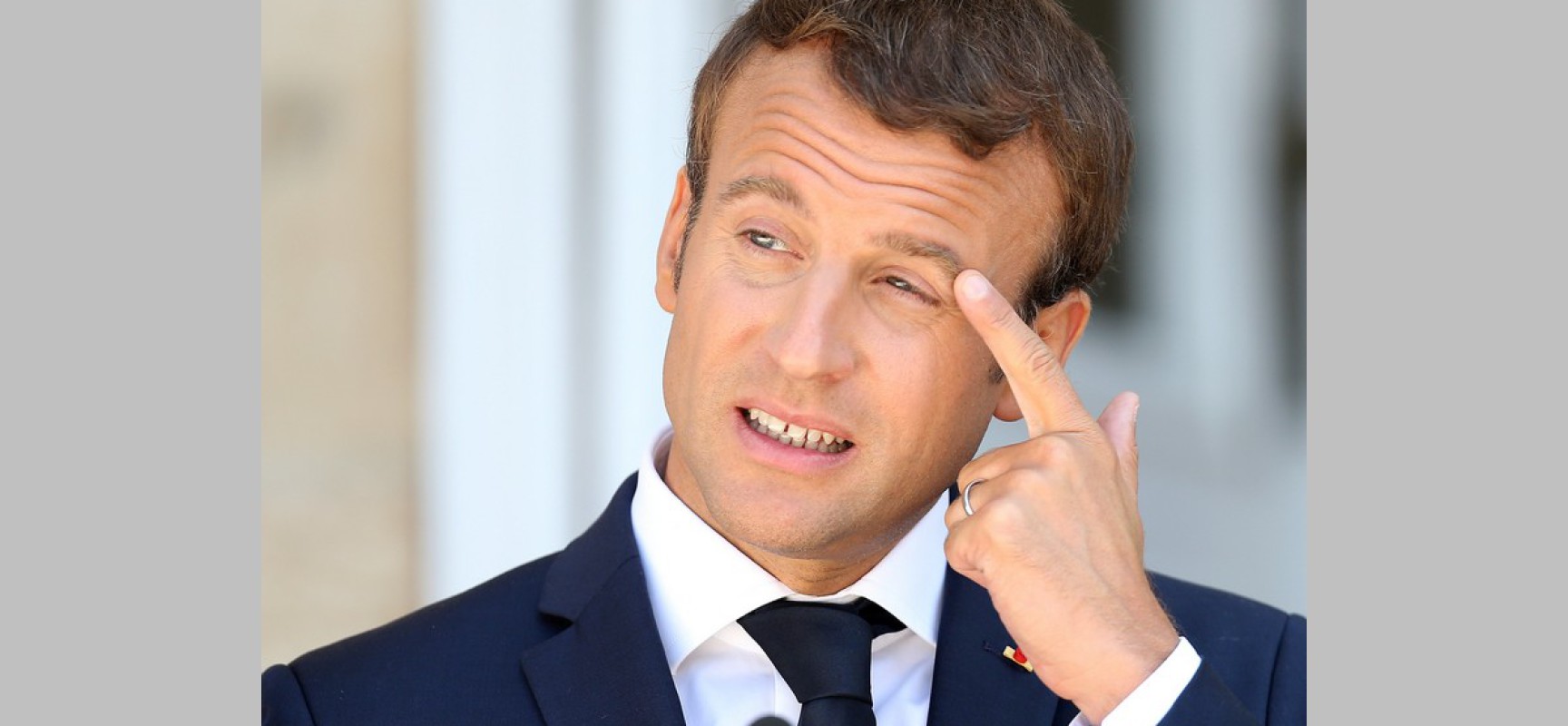 Macron se fait rembourser 30 000 euros de maquillage, 5500 euros de «Photoshop»…et 18 kg de fraises Tagada pour ses frais de campagne