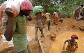 Le patron d’une mine d’or s’insurge contre l’orpaillage clandestin en Côte d’Ivoire