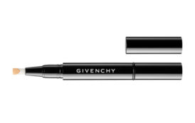 Givenchy signe une ligne de maquillage unisexe