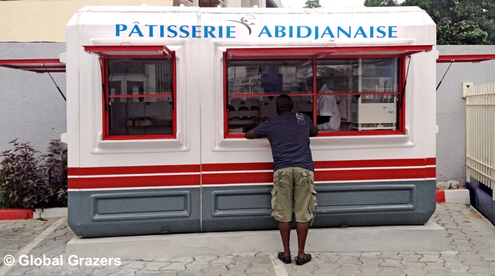 Les Food Trucks : Un Nouveau Phénomène Urbain Abidjanais