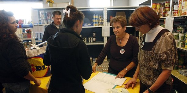 Dix ans après la crise, la France compte près de 9 millions de pauvres