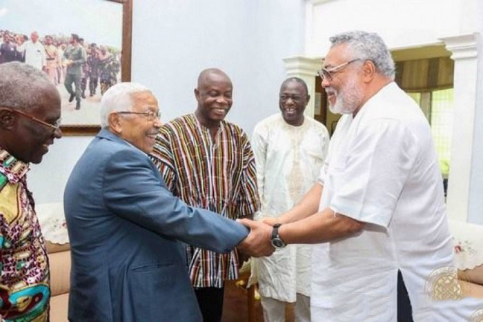 Ghana: Rawlings déplore le silence de l’Afrique dans le monde et appelle au réveil