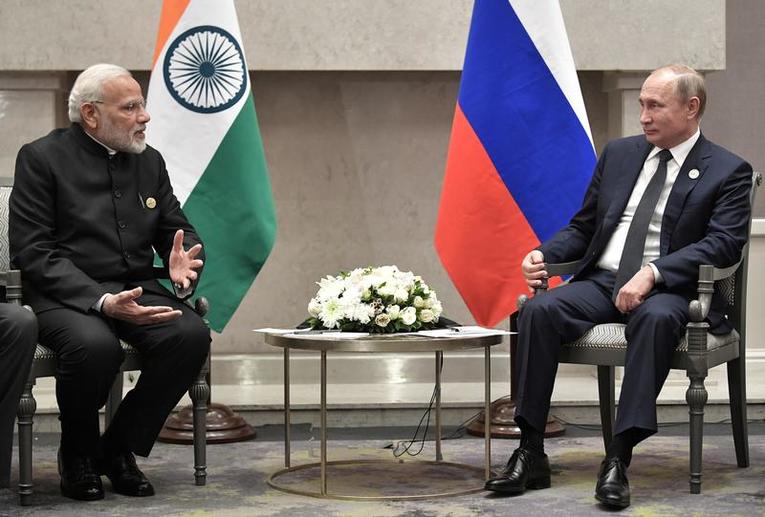 L’Inde et la Russie signent de nouveaux contrats militaires et bravent les sanctions américaines