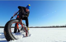 Un Russe devient le premier homme à atteindre le Pôle Nord à vélo