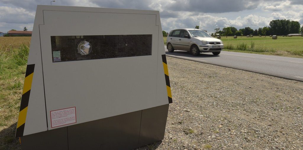 Infrastructures Routières : Les Radars Fixes, Une Installation Foireuse