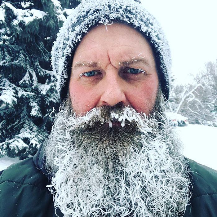 Il fait si froid en Amérique et au Canada que les gens publient des photos glaciales