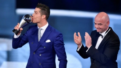 Cristiano Ronaldo élu meilleur joueur de l’année 2016