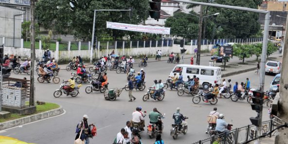 Bourse de Douala : le régulateur, le pasteur et l’arnaque au Forex