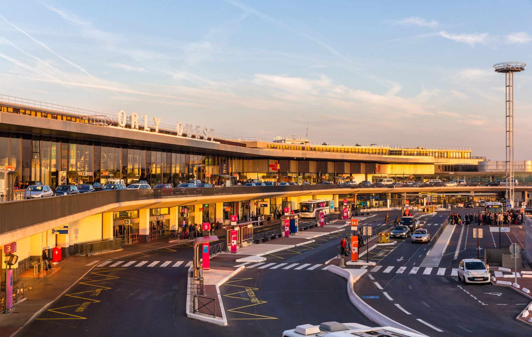 Aéroport d’Orly : une réouverture le 26 juin ? La demande de 9 compagnies aériennes
