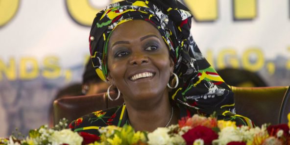 Affaire Grace Mugabe : l’immunité diplomatique de la Première dame du Zimbabwe contestée devant la justice sud-africaine