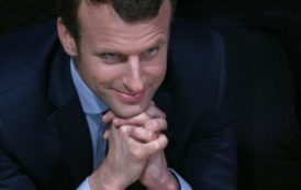 Diplomatie : avec les chefs d’État africains, Emmanuel Macron et Jean-Yves Le Drian jouent les équilibristes