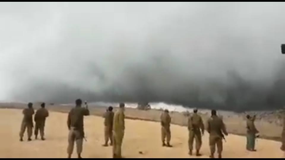 Miracle en direct : Une grande tempête en Syrie s’arrête pile à la frontière israélienne