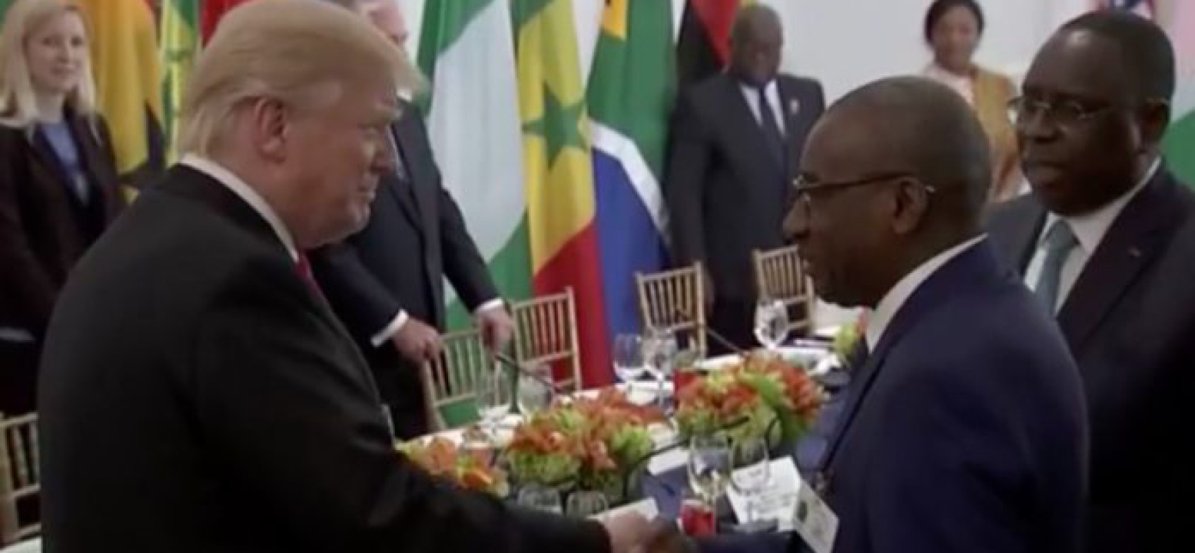 Donald Trump invité au sommet de l’Union Africaine : Trump va-t-il accepter de mettre les pieds dans des « pays de merde » ?