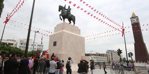 Tunisie : le FMI inquiété par la masse salariale publique