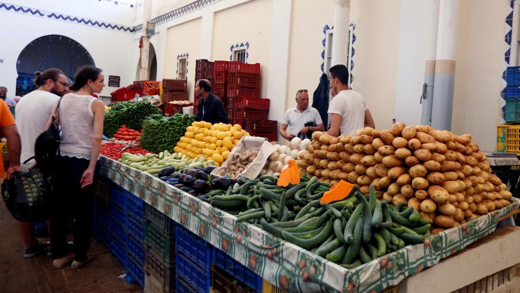 Tunisie: prison pour 4 hommes accusés d’avoir mangé et fumé pendant le ramadan