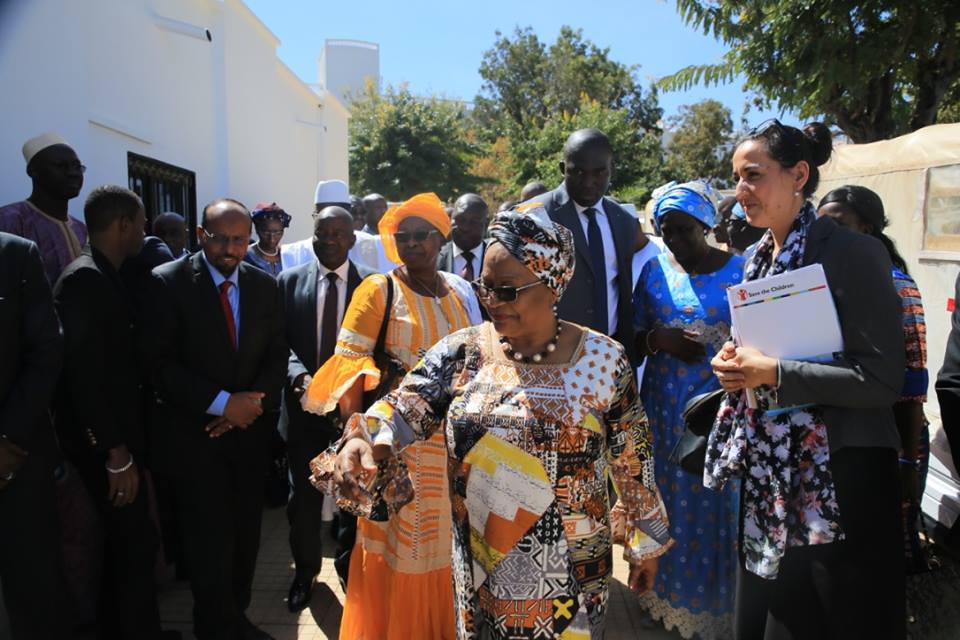 Évacuation des malades des zones rurales : La Première Dame, KÉÏTA Aminata MAÏGA reçoit des ambulances tricycles médicalisés du Groupe Togola SA(photos)