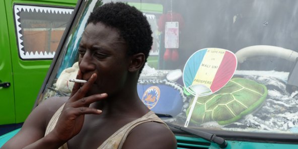 Cinéma : Wùlu, le film africain sur le trafic de drogue qui séduit les festivals du monde entier