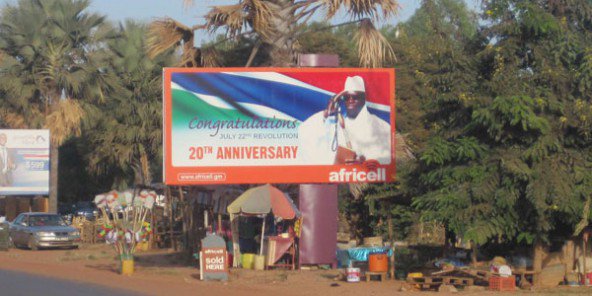 Gambie : un photojournaliste détenu pour des images « volées » de pro Yahya Jammeh